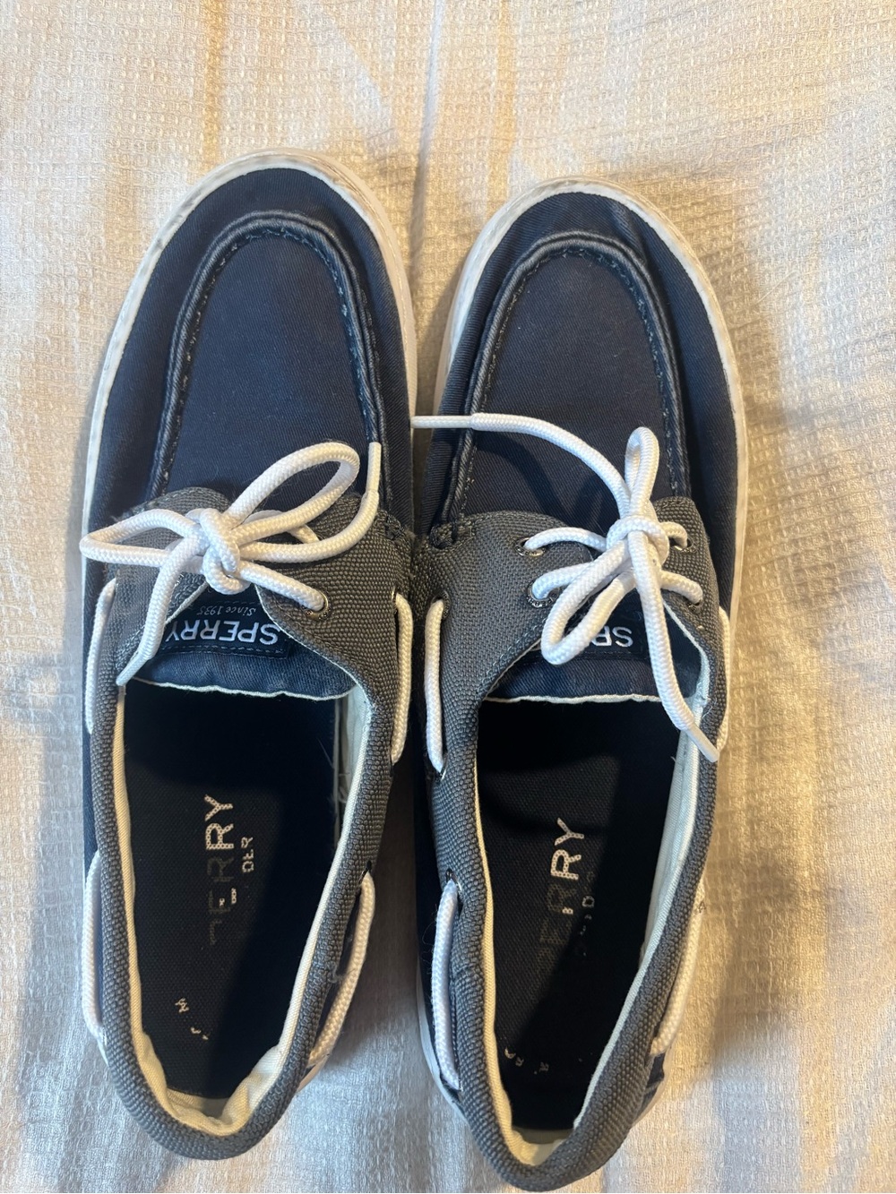 Sperry Men’s Navy and Gray Canvas Boat Shoes size 10.5M, STS15305, Memory Foam